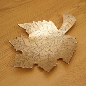 Handmade Brass Leaf Shape <b>Decorative</b> Tray Foliage Pattern <b>Rustic</b> Design for Tabletop Living Room <b>Home</b> Accent - Product Image 6