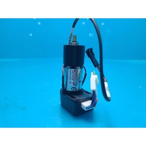 Watkins Johnson 988314-001 MOTOR_U/L SERVOMOTOR DE TRANSMISIÓN_A-max (30 Unidades Usadas Como Piezas de Equipos Semiconductores Legacy) - Product Image 1