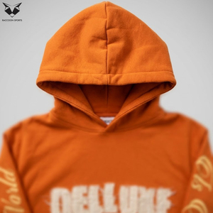 Sudadera con Capucha para Hombre de la Mejor Calidad, Color Naranja Clásico, 100% Algodón, Poliéster y Felpa, Logotipo Personalizado Disponible - Product Image 3