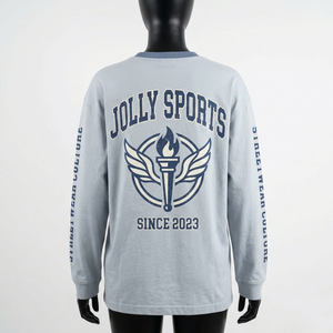 Camiseta de manga larga para mujer, algodón jersey premium, tacto suave, azul cielo, logo serigrafiado en la parte delantera y en la manga, cuello cómodo. - Product Image 3