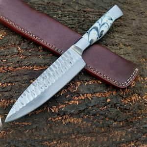 Couteau de chef moderne personnalisé fait main Burraq, lame en acier Damas, manche en bois de 8 pouces, étui en cuir, passe au lave-vaisselle - Product Image 2