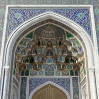 Structure de pavillon de mosquée ornementale personnalisée en pierre sculptée, design traditionnel, pour montage mural extérieur, modèle complet