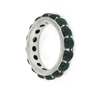 แหวนเงินแท้ 925 ประดับพลอยออนิกซ์สีเขียวทรงเหลี่ยม ดีไซน์แบบ Eternity Band ตัวเรือนแบบ Channel Setting สไตล์คลาสสิก เครื่องประดับสำหรับทั้งชายและหญิง ทำด้วยมือ สไตล์โบโฮ - Product Image 1
