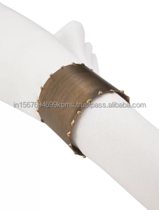 Anillos redondos hechos a mano de hierro para servilletas y pañuelos, servilleteros DE BODA extra auténticos con acabado de oro antiguo coleccionable - Product Image 2