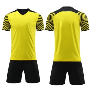 Ensemble de maillots de football pour hommes, jaune et noir, avec nom du joueur, col en V, manches courtes, tissu respirant, uniforme de football personnalisé avec le nom de l'équipe - Product Image 2