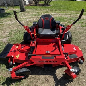 Cortadora de césped Gravely ZT HD 60 Diesel con sistema autopropulsado, motor de 196cc y 5000W de potencia para un mantenimiento del césped fácil y rápido. - Product Image 1