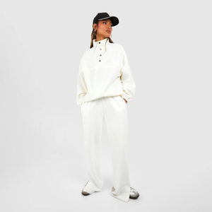 Conjunto de Pantalones y Sudadera Oversize Blancos con Cuello Abotonado, Manga Larga, Ajuste Holgado, Color Sólido, Casual, Transpirable, de Algodón para Primavera - Product Image 1