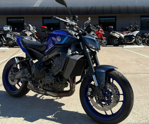 100% BUENO, Motocicleta Hyper Naked MT-09 SP 2025 de Alto Rendimiento Industrial |   Motocicleta de Calle de Alto Rendimiento de 998cc |   OEM/ODM Venta al por Mayor - Product Image 1