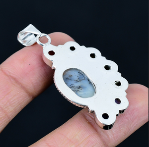 Pendentif demi-fleur en onyx naturel, collier floral, bijoux pour femmes, bijoux faits à la main - Product Image 3