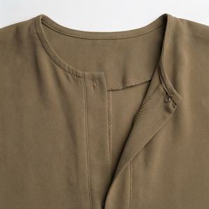 แบบชุดอาบายะห์ เสื้อผ้าอิสลาม ชุดอาบายะห์สำหรับชาวมุสลิม เปิดด้านหน้า ลายพิมพ์สวยงาม แขนเสื้อทรงหลวม สีสันปรับแต่งได้ รุ่นใหม่ - Product Image 4