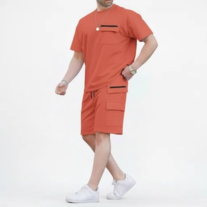 Ensemble t-shirt et short décontracté pour homme, col rond, couleur unie, respirant, satiné, 100% polyester, imprimé numérique, vêtements d'été - Product Image 1