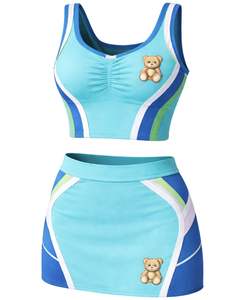 Conjunto de dos piezas para mujer, color azul cielo, top corto y minifalda, sin mangas, cuello redondo, estampado Teddy, cintura alta, estilo bodycon, atuendo de verano. - Product Image 1