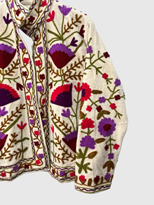 Veste en coton brodée à la main avec des motifs floraux, col rabattu, manches longues, style Prairie Chic, manteau d'automne pour femmes - Product Image 3