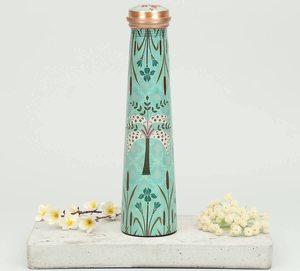 Bouteille d'eau en cuivre pur à 100 %, 950 ml, faite à la main, écologique, pour les voyages et l'usage quotidien, bienfaits ayurvédiques pour la santé, anti-fuite, vente chaude - Product Image 2