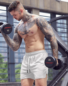 Pantalones cortos de gimnasio duraderos para correr para hombre, pantalones cortos reflectantes de seguridad para maratón y entrenamiento físico, ajuste cómodo - Product Image 5