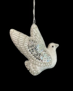 Adorno Colgante con Forma de Paloma Blanca y Detalles en Zari |   Adorno Decorativo Hecho a Mano con Cuentas y Bordado I Decoración de Paloma de la Paz - Product Image 1