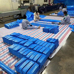 Rouleau de bâche en PE bleu haute résistance, grande durabilité, grande capacité, couleur et taille personnalisables, feuille protectrice polyvalente - Product Image 5