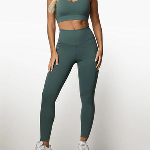 กางเกงเลกกิ้งออกกำลังกายผู้หญิงคุณภาพสูง ระบายอากาศได้ดี ผลิตจากผ้าสแปนเด็กซ์/ไนลอน ความยาวเต็มตัว เอวสูง เหมาะสำหรับโยคะและออกกำลังกาย - Product Image 3