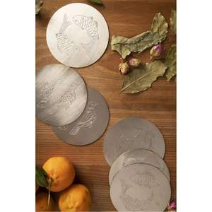 Lot de 4 sous-verres en métal gaufré, finition antique, en alliage de zinc, protège-table pour restaurants et cafés - Product Image 5