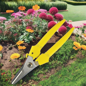 Tijeras de Podar Japonesas de Acero Inoxidable para Jardín, con Mango de Plástico Negro, 7.5 Pulgadas - Product Image 3