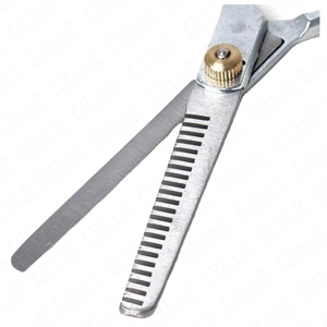 Ciseaux de coiffure professionnels en acier inoxydable avec support de doigt réglable - Product Image 2