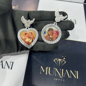 Pendentifs et Breloques de Luxe en Argent 925 avec Cadre Photo Personnalisé Hip Hop, Moissanite VVS Taille Brillant, Certifiés IGI - Product Image 4