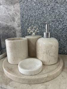 Ensemble de salle de bain contemporain en marbre, conçu pour les espaces de vie modernes, offrant un design épuré et une durabilité accrue - Product Image 5