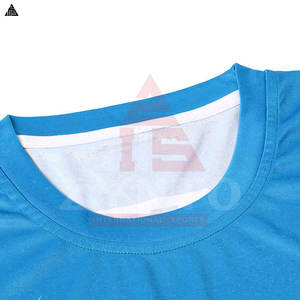 Ensemble de maillots de foot personnalisés à séchage rapide, vêtements de sport de haute qualité, uniformes de foot en gros - Product Image 6