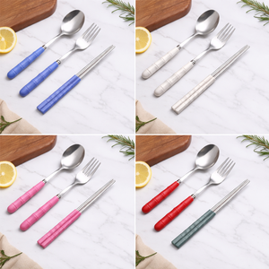 ชุดช้อนส้อมสแตนเลสคุณภาพสูง งานหนัก ทนทาน ขัดเงาอย่างดี หรูหรา พรีเมียม - Product Image 6