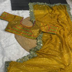 Sari VASTRA COTTAGE Premium de Georgette Puro con Bordado Pesado de Espejos Reales y Borde de Diseño Calado - Product Image 3