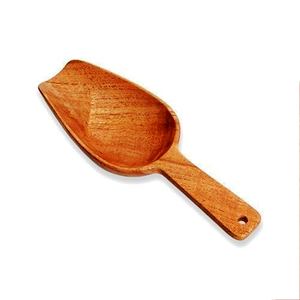 Juego de cuchara de ensalada de madera de Neem para regalo de calentamiento de la casa de 2 Utensilios únicos hechos a mano de La India - Product Image 2