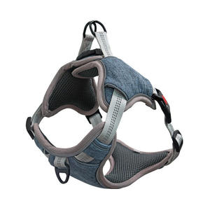 Arnés para Mascotas de Diseño Personalizado, Herrajes Resistentes, Material Transpirable, Ajuste Cómodo y Seguro para Actividades - Product Image 6