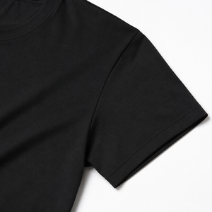 Camiseta Personalizada con Logotipo, Negra, Unisex, Corte Regular, Cuello Redondo, Manga Corta, Mezcla de Algodón, Promocional - Product Image 4