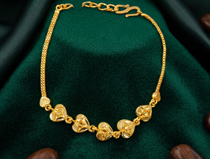 Pulsera Divyoro con Eslabones en Forma de Corazón, Chapada en Oro, Aleación de Metal Precioso, Diseño de Cadena Clásica, Unisex, para Uso Diario, Fiestas, Bodas, Regalo - Product Image 2