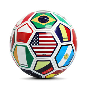 Ballons de football classiques personnalisables avec impression de logo, vente en gros d'usine à bas prix, ballons d'entraînement en PU 5 couleurs, fabriqués au Pakistan - Product Image 3