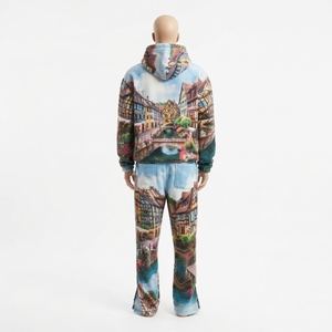 Ensemble de survêtement pour homme avec veste zippée à imprimé scénique et pantalon large assorti, bleu et marron, streetwear, design personnalisé - Product Image 4