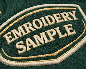 Blouson universitaire personnalisé OEM, marque privée, corps en laine, manches en cuir, blouson Letterman, vente en gros, commande en gros, épais, style universitaire - Product Image 4