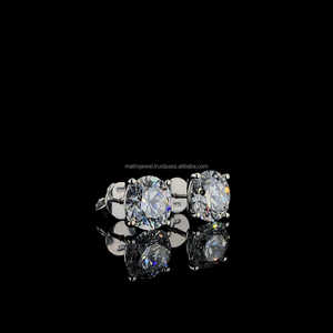 ได้รับการรับรอง2.5ct หินแต่ละรอบตัดเย็นต่างหูเงินฮิปฮอป925 VVS Moissanite เครื่องประดับเพชรสำหรับคริสต์มาส - Product Image 4