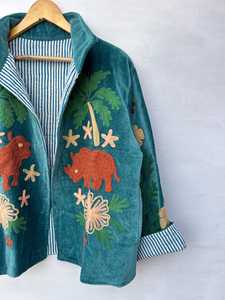 Veste courte bohème faite main en velours bleu sarcelle avec broderie animale et florale tropicale, artisanat indien, cadeau pour elle - Product Image 5