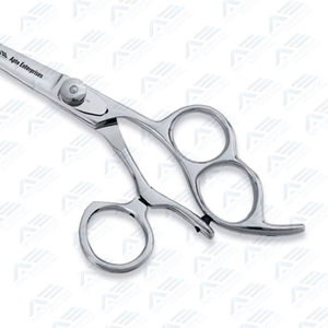 Ciseaux de coiffure professionnels en acier inoxydable, instruments de beauté, ciseaux de coupe de cheveux avec poignée à 3 anneaux pour hommes - Product Image 5