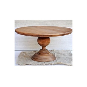 Support à gâteau en bois naturel de qualité supérieure pour servir des desserts et présenter des créations de pâtisserie artisanales - Product Image 2