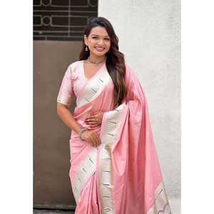 Sari de Seda Paithani Rosa Pastel con Diseño de Pavo Real y Loto Tejido con Hilo Zari, Ropa India y Pakistaní, Tejidos de Primera Calidad, 650g - Product Image 5