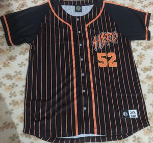 เสื้อเบสบอลลายทางแบบสตรีท ดีไซน์เองได้ ใส่ได้ทั้งชายและหญิง สไตล์ฮิปฮอป ระบายอากาศได้ดี ไซส์ใหญ่พิเศษ ผลิตจากโพลีเอสเตอร์ 100% สีตามสั่ง ไซส์ S-5XL - Product Image 4