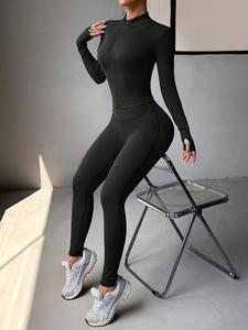 Ensemble de sport trois pièces sans couture Atlaset pour femme : Leggings taille haute, soutien-gorge de sport et veste – Conception personnalisée OEM/ODM, vente en gros - Product Image 5