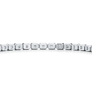 กำไลข้อมือเพชรทรงสี่เหลี่ยมมรกต 4 จุด 50 กะรัต ทองคำขาว 9K ฝังเพชรแบบ Bezel Set สำหรับผู้หญิง เครื่องประดับหรูหรา ขายส่ง - Product Image 4