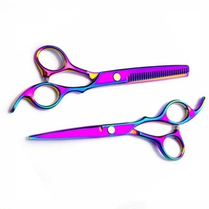 Ciseaux de coiffure professionnels Ryzer Studio en acier inoxydable, pointe acérée, pour droitiers, manche long, non pliables, pour usage en salon - Product Image 6
