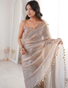 Sari en satin beige uni pour femmes KV, design de créateur - Product Image 2