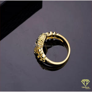 Anillo Religioso de Lujo en Plata de Ley 925 con Diamantes Cultivados en Laboratorio y Detalles de Piedras Brillantes para Mayoristas de Joyería - Product Image 3