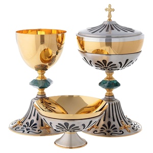 Ensemble Ciboire et Calice Tendance en Laiton Couleur Argent – Calice Simple Fait Main en Laiton de Haute Qualité, Idéal pour Cadeau d'Église - Product Image 1
