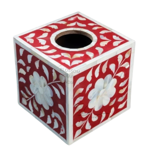 Boîte à mouchoirs artisanale en os incrusté, couvercle décoratif en bois, accent élégant, article cadeau parfait - Product Image 1